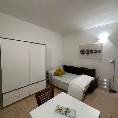 Lambro Studio Apartament Mediolan